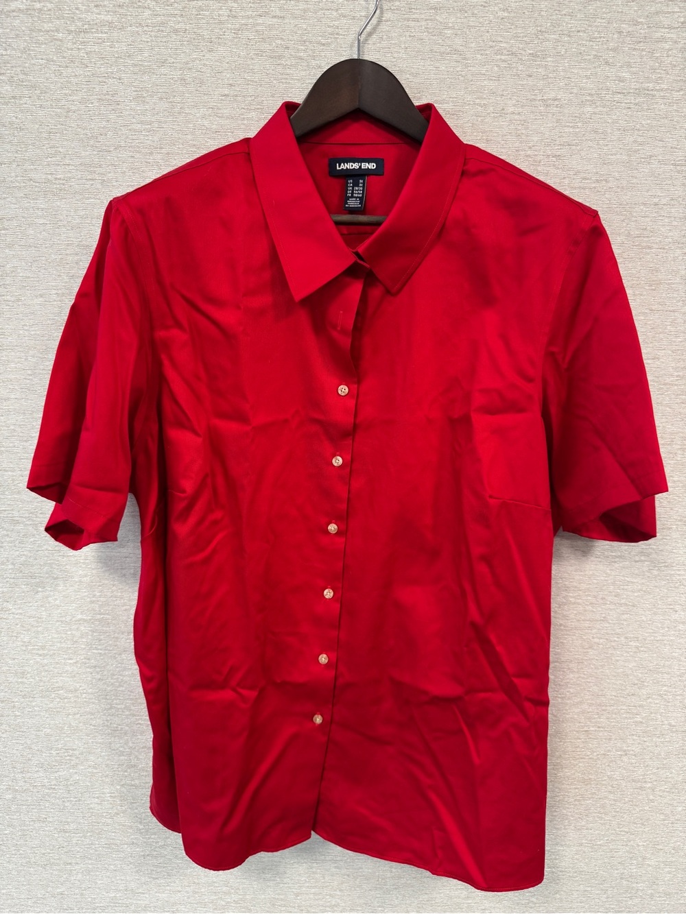 Lands' End Men's Short-Sleeve Button-Down Shirt in Red